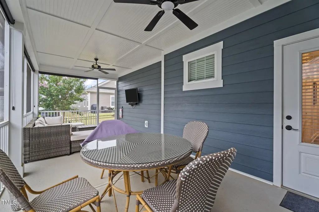 33 Davidson Street Clayton NC 27527