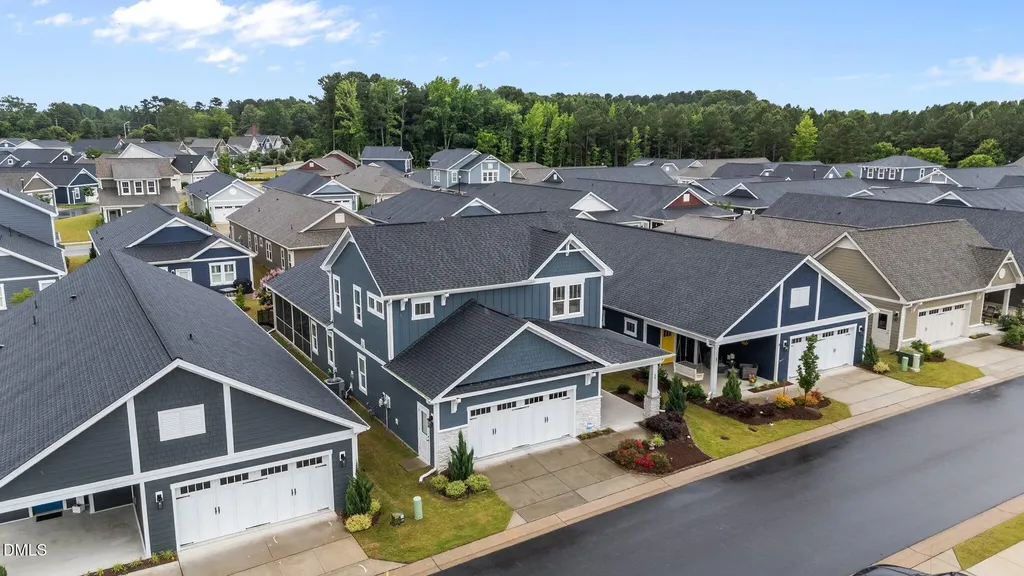 33 Davidson Street Clayton NC 27527