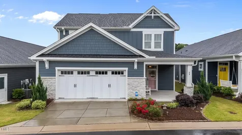 33 Davidson Street Clayton NC 27527