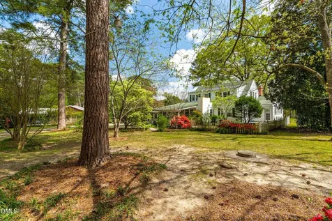 3420 U.s. Highway 301 S Smithfield NC 27577
