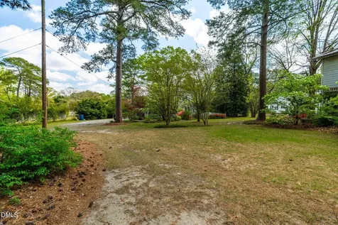 3420 U.s. Highway 301 S Smithfield NC 27577