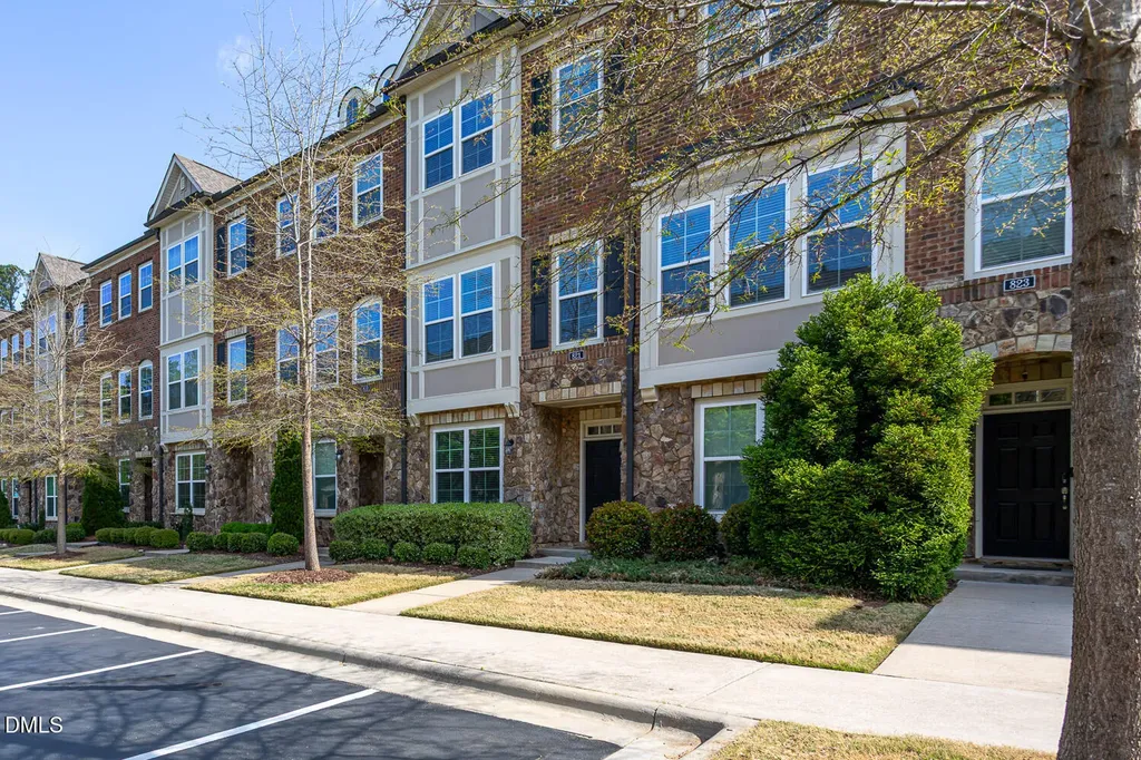 821 Bankston Woods Way Raleigh NC 27609