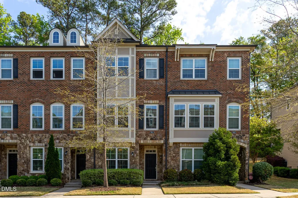 821 Bankston Woods Way Raleigh NC 27609
