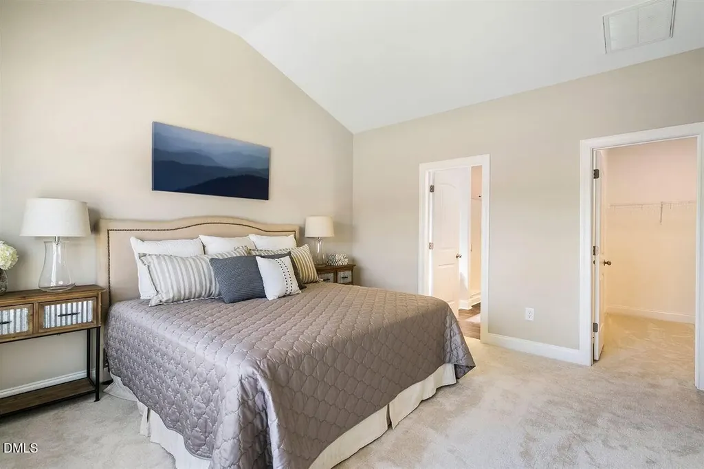 382 Black Oak Court Clayton NC 27520