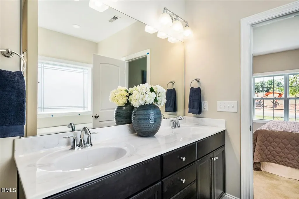 382 Black Oak Court Clayton NC 27520