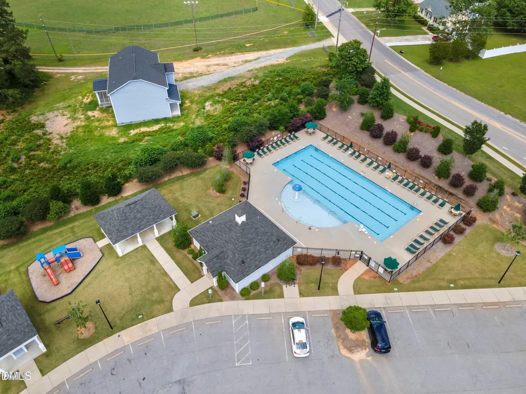 382 Black Oak Court Clayton NC 27520