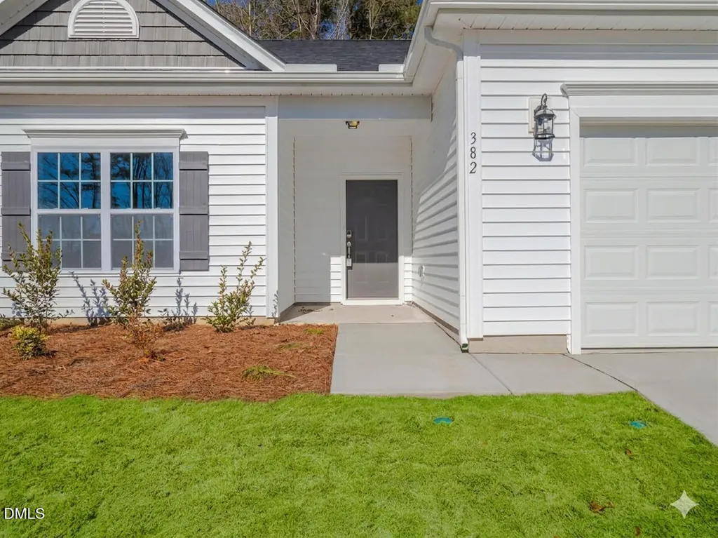 382 Black Oak Court Clayton NC 27520