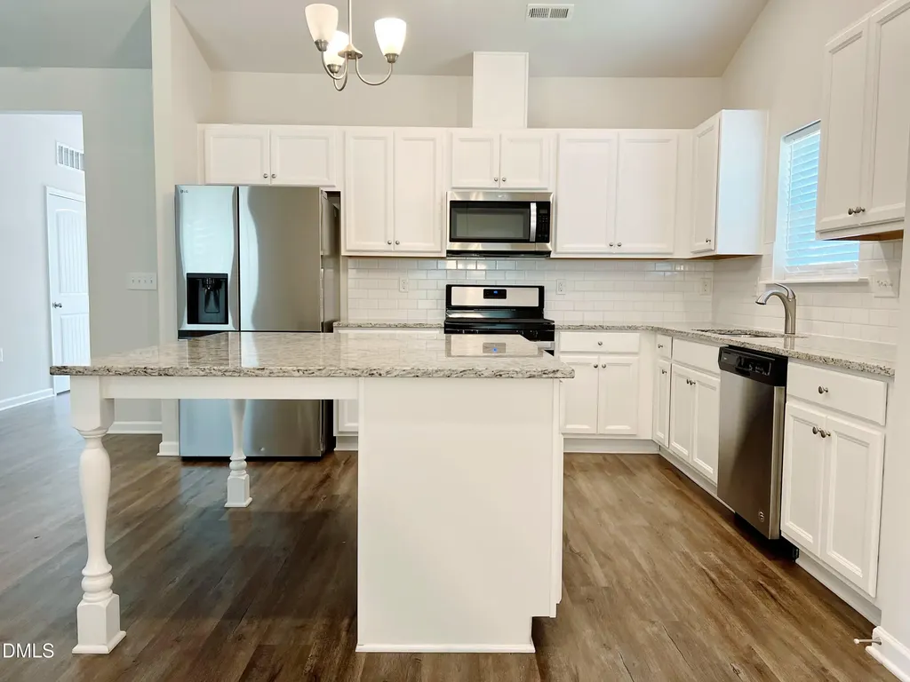 382 Black Oak Court Clayton NC 27520