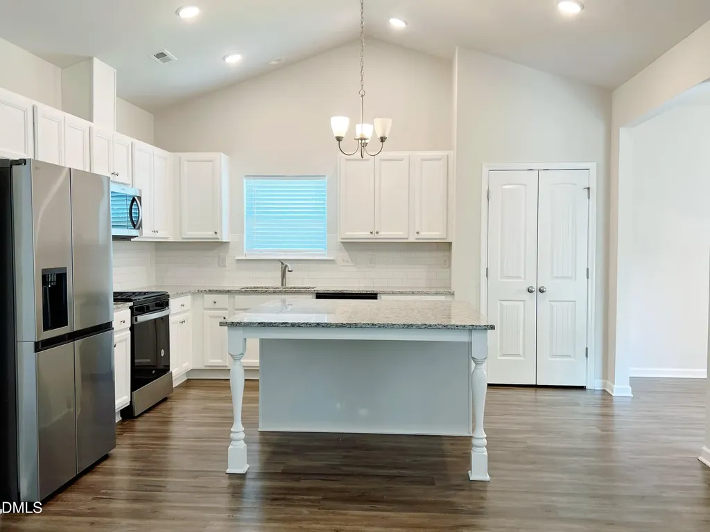 382 Black Oak Court Clayton NC 27520