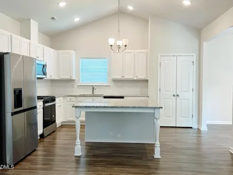 382 Black Oak Court Clayton NC 27520