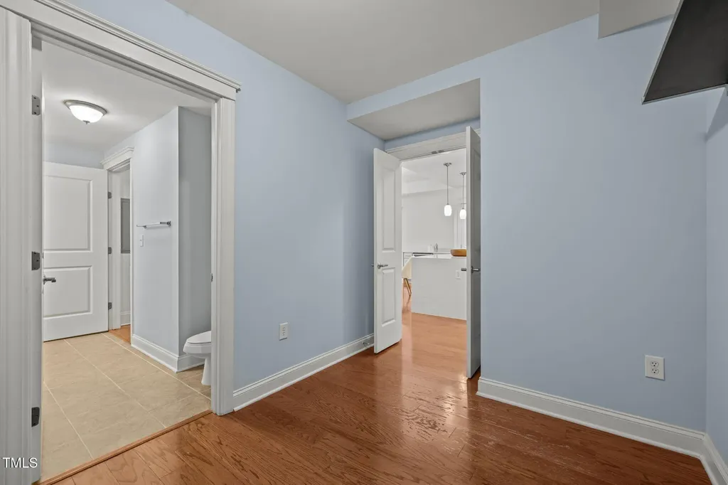 222 Glenwood Avenue Raleigh NC 27603