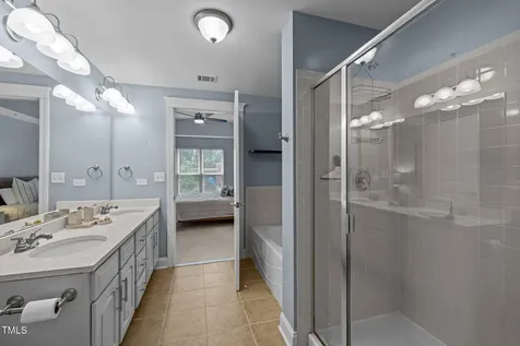 222 Glenwood Avenue Raleigh NC 27603