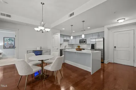 222 Glenwood Avenue Raleigh NC 27603