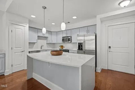222 Glenwood Avenue Raleigh NC 27603