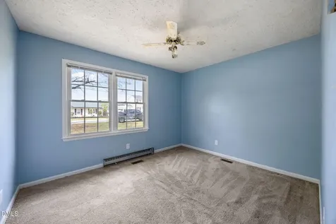 122 E Judd Street Zebulon NC 27597