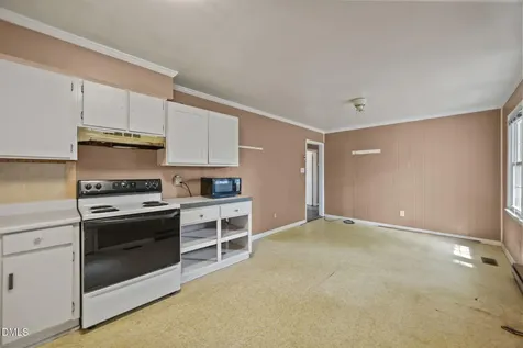 122 E Judd Street Zebulon NC 27597