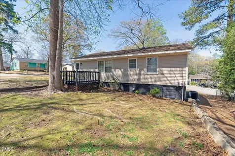 101 Martin Circle Roanoke Rapids NC 27870