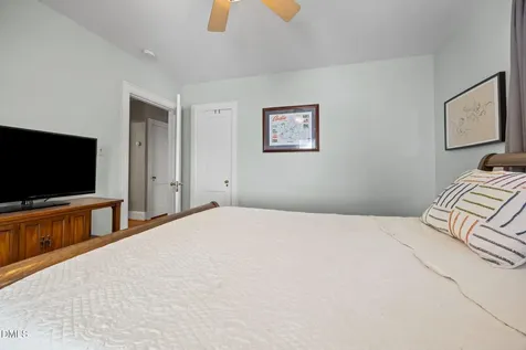 402 Westdale Place Greensboro NC 27403