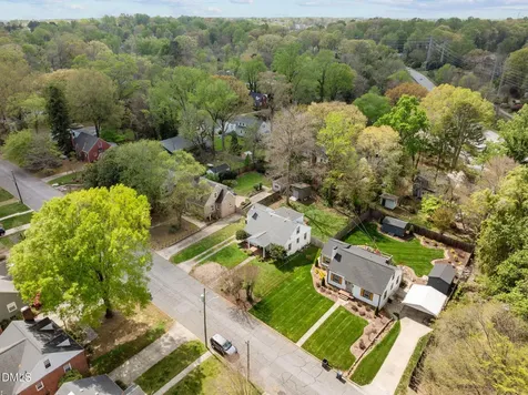 402 Westdale Place Greensboro NC 27403