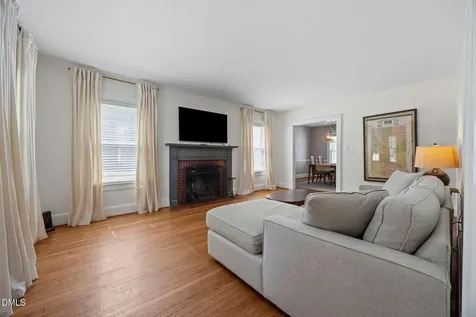 402 Westdale Place Greensboro NC 27403