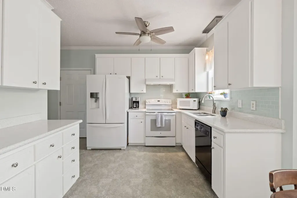 100 Linwood Lane Clayton NC 27527