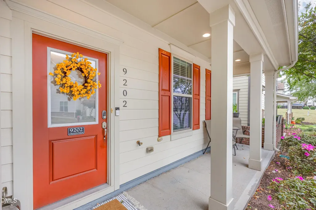 9202 Giralda Walk Raleigh NC 27617