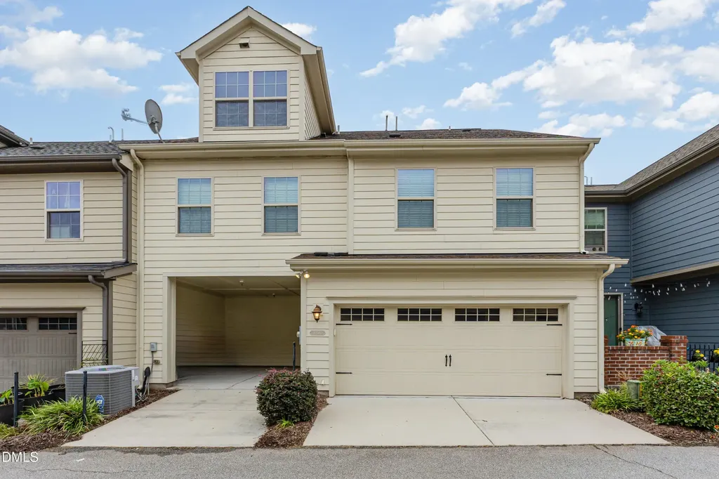9202 Giralda Walk Raleigh NC 27617