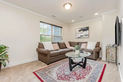 9202 Giralda Walk Raleigh NC 27617