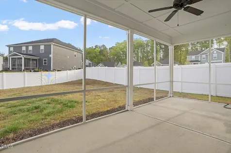 1041 Ringhill Bluff Drive Durham NC 27704