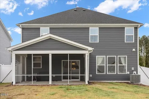 1041 Ringhill Bluff Drive Durham NC 27704