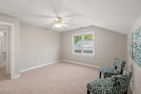 11 Knightsbridge Court Durham NC 27707