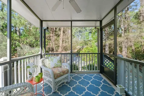 11 Knightsbridge Court Durham NC 27707