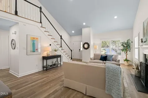 11 Knightsbridge Court Durham NC 27707