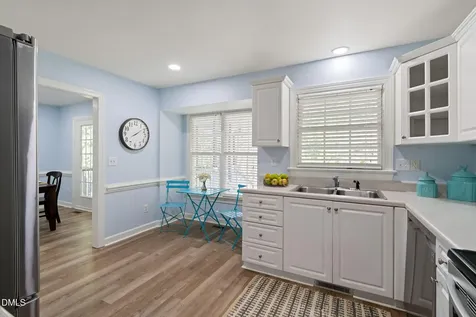 11 Knightsbridge Court Durham NC 27707