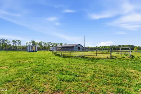 520 Plainfield Church Road Siler City NC 27344