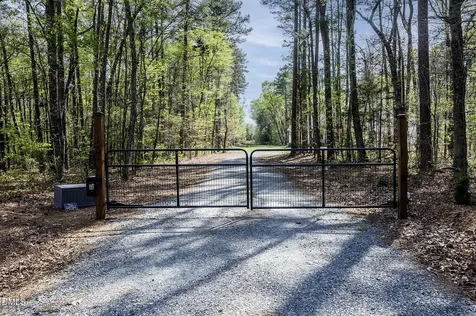 1202 Whippoorwill Lane Chapel Hill NC 27517