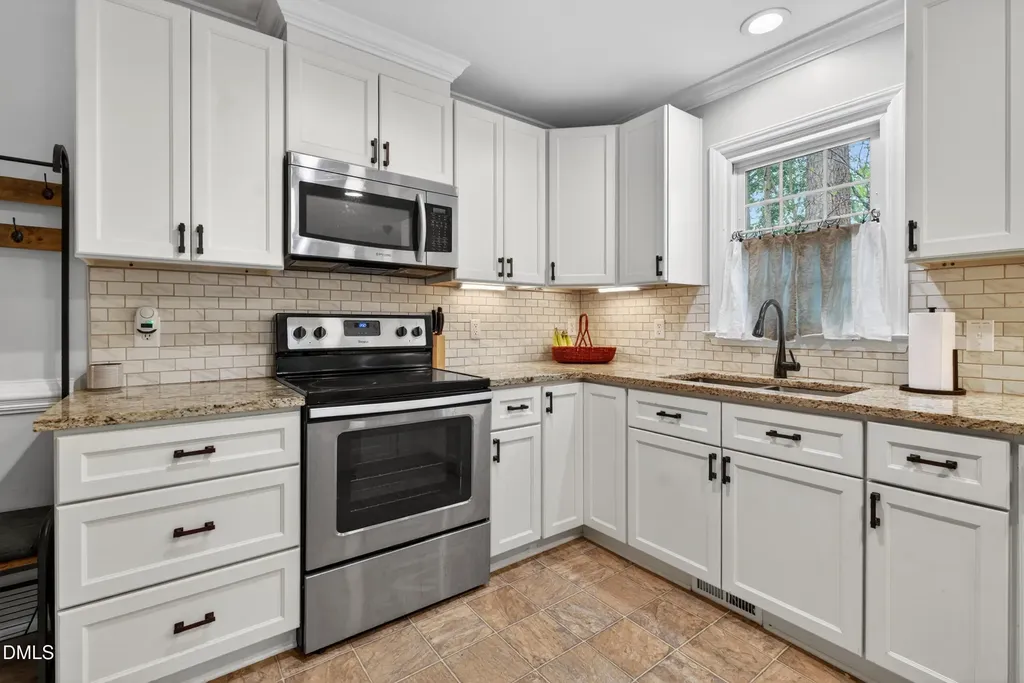 956 E Durness Court Wake Forest NC 27587