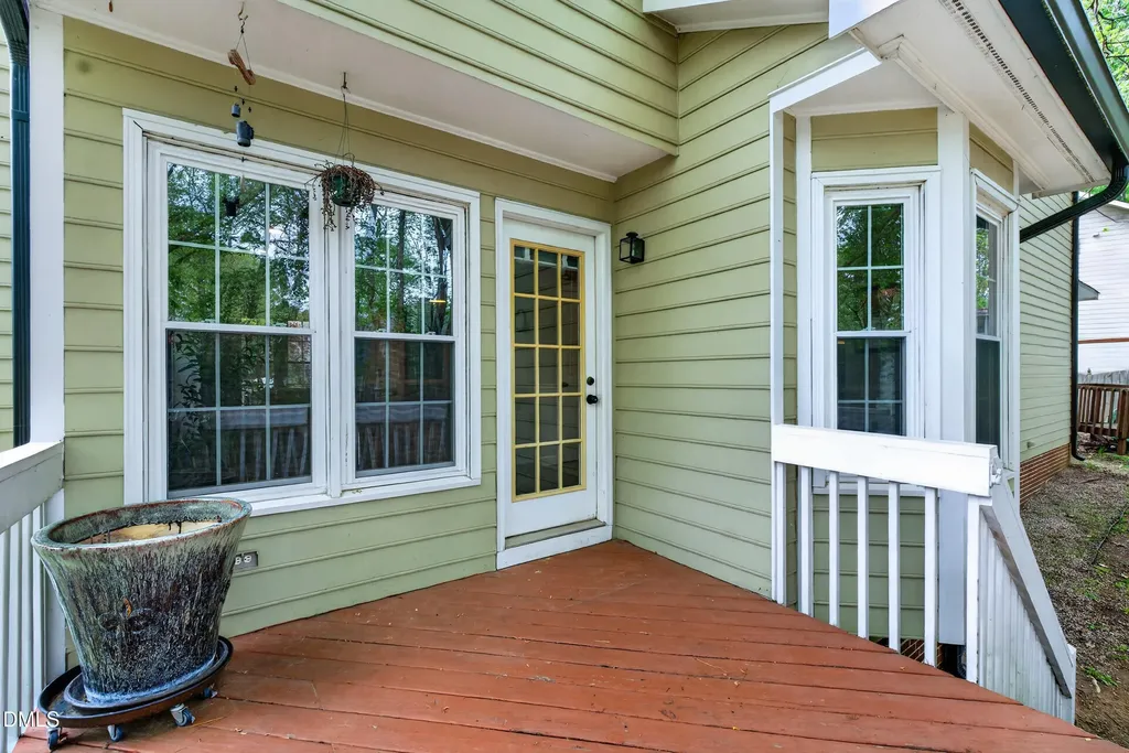 956 E Durness Court Wake Forest NC 27587