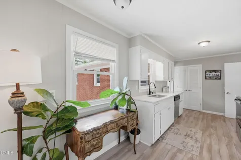 402 Crestview Drive Durham NC 27712