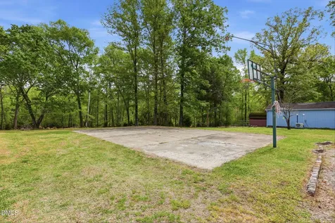 402 Crestview Drive Durham NC 27712