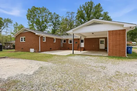 402 Crestview Drive Durham NC 27712