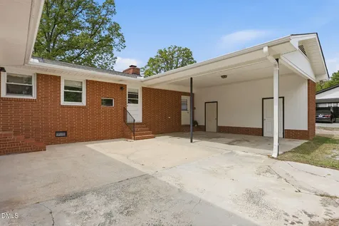 402 Crestview Drive Durham NC 27712