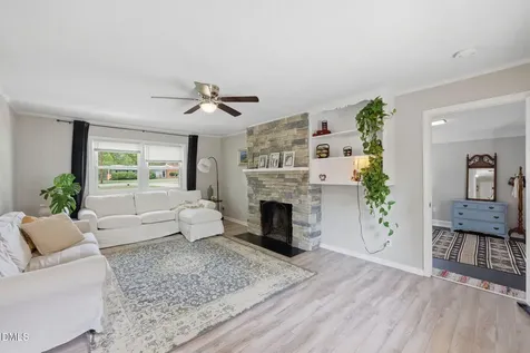 402 Crestview Drive Durham NC 27712