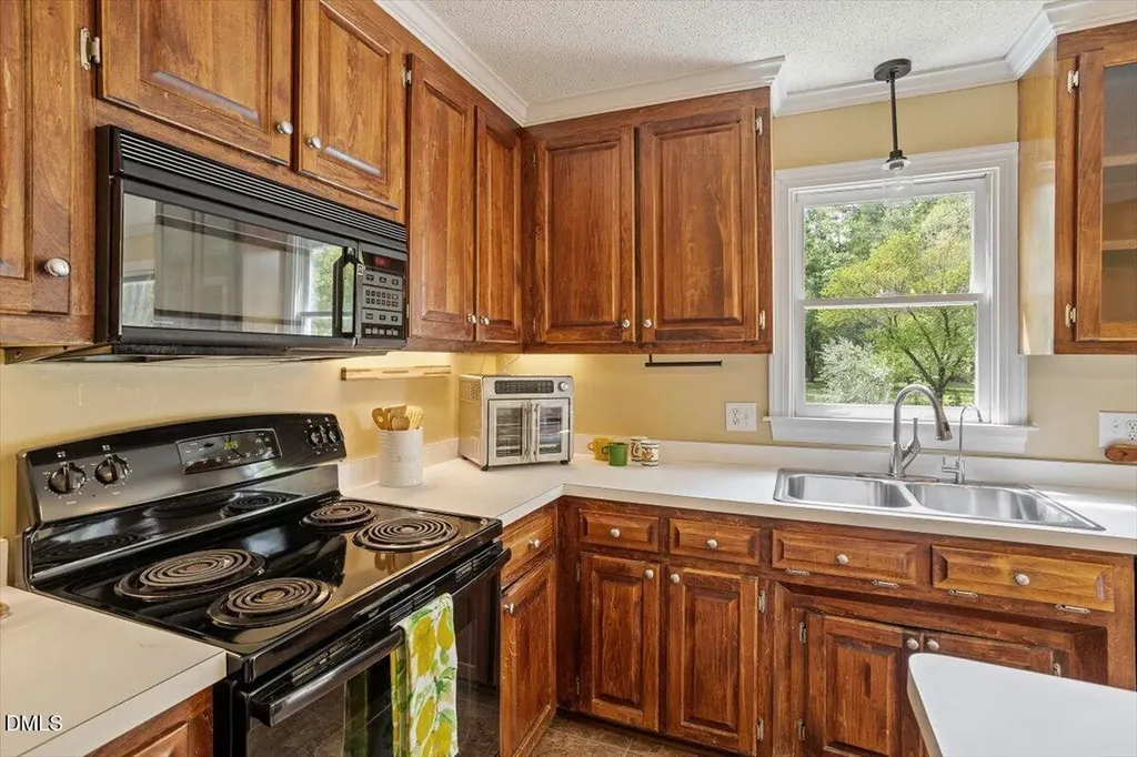2700 Mary Marvin Trail Fuquay Varina NC 27526