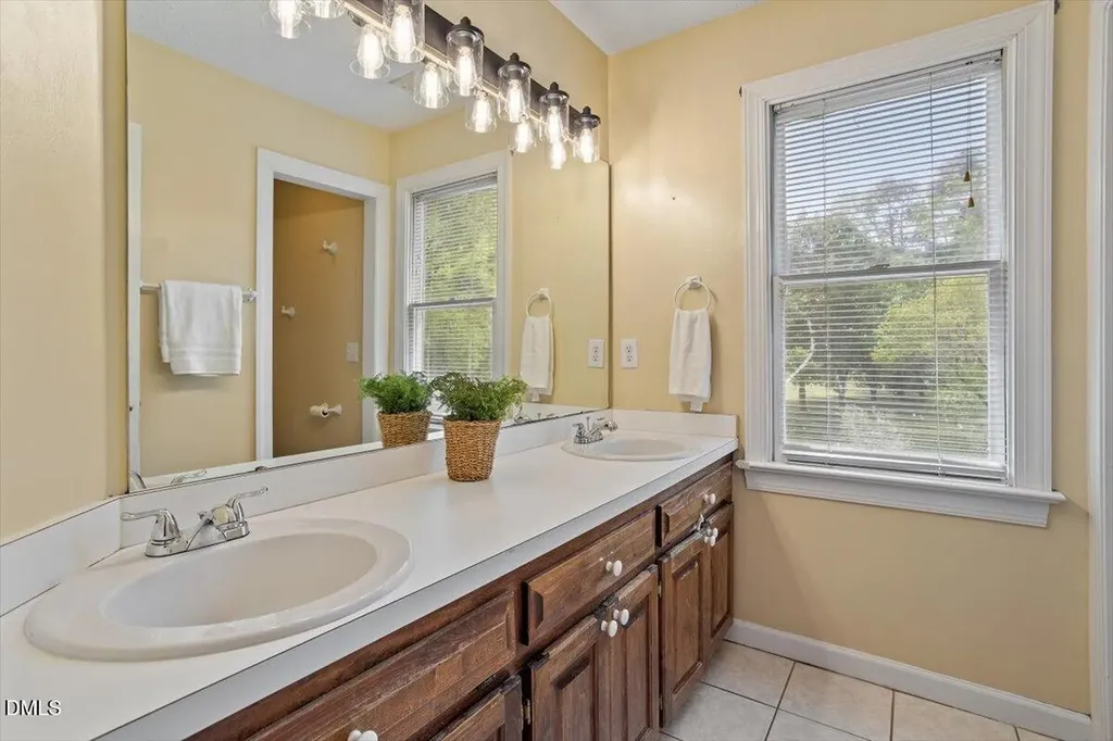 2700 Mary Marvin Trail Fuquay Varina NC 27526
