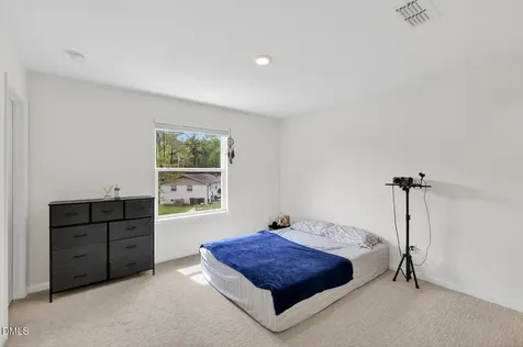 2007 Rockface Way Durham NC 27703