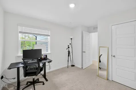 2007 Rockface Way Durham NC 27703