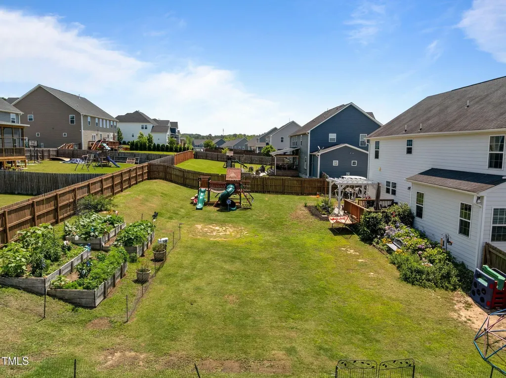 204 Ashland Hill Drive Holly Springs NC 27540