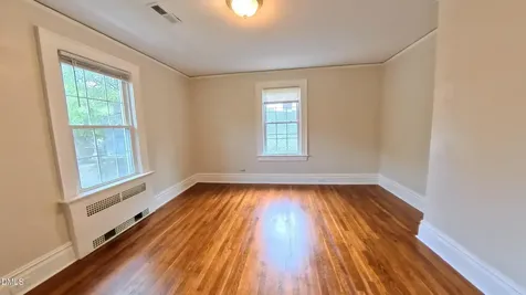 913 Dacian Avenue Durham NC 27701