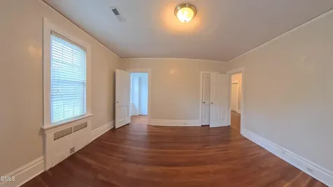913 Dacian Avenue Durham NC 27701